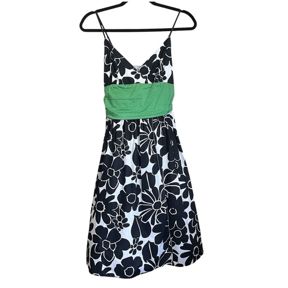 Max Studio 100% Cotton Black White Floral Sundress with Green Waistband Size S - Picture 1 of 6